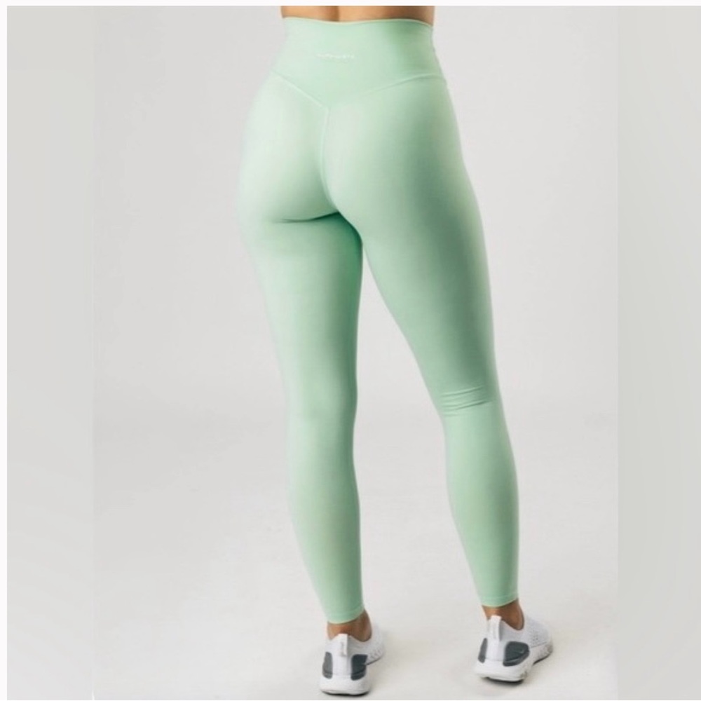 Alphalete harmony leggings
